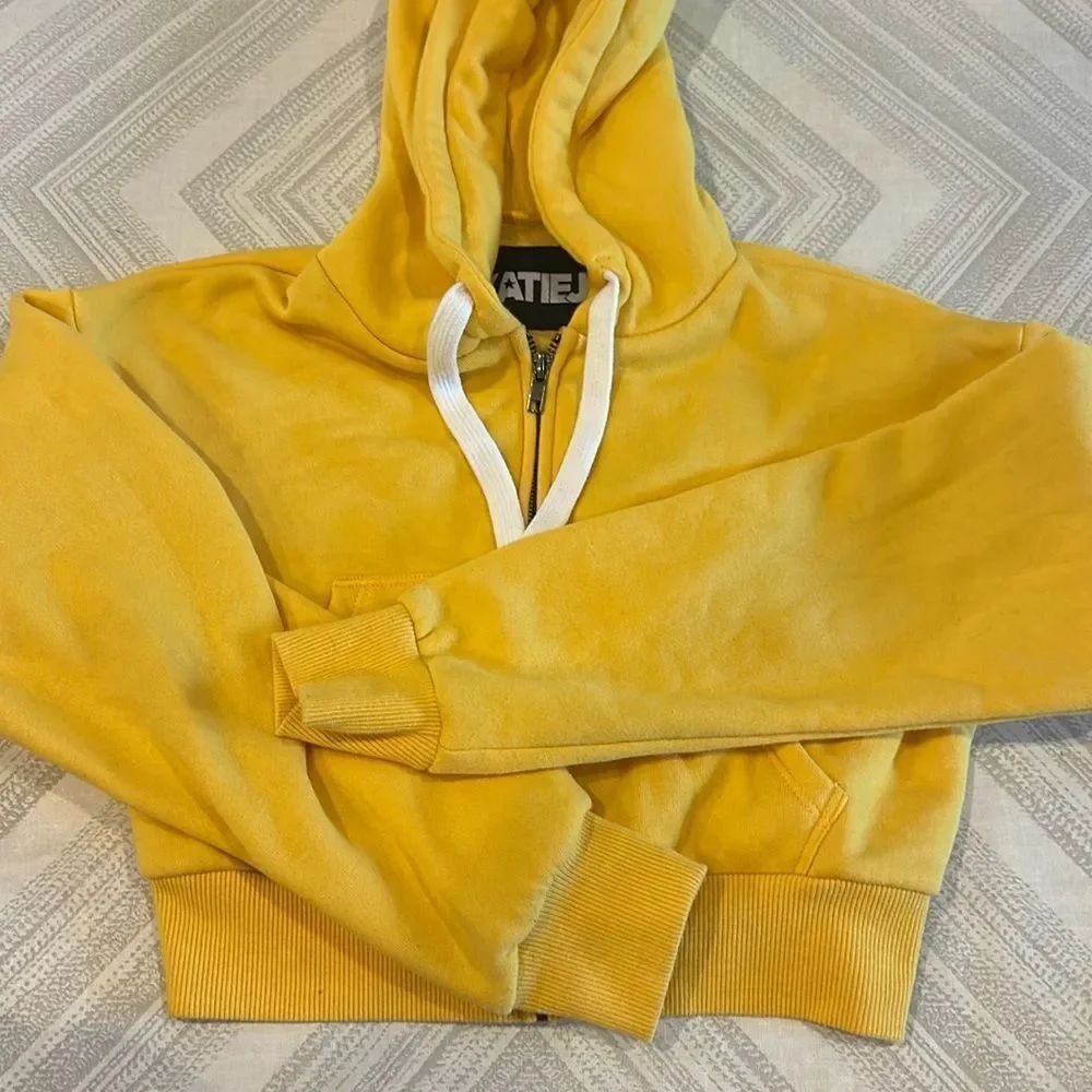 Katie J NYC Girls Mustard Yellow Hooded Cropped Sweatshirt - Size M
